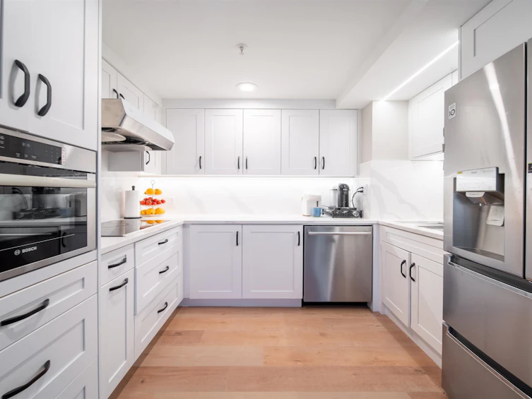 906-1288 Marinaside Crescent, Vancouver, BC, V6Z 2W5 - 14