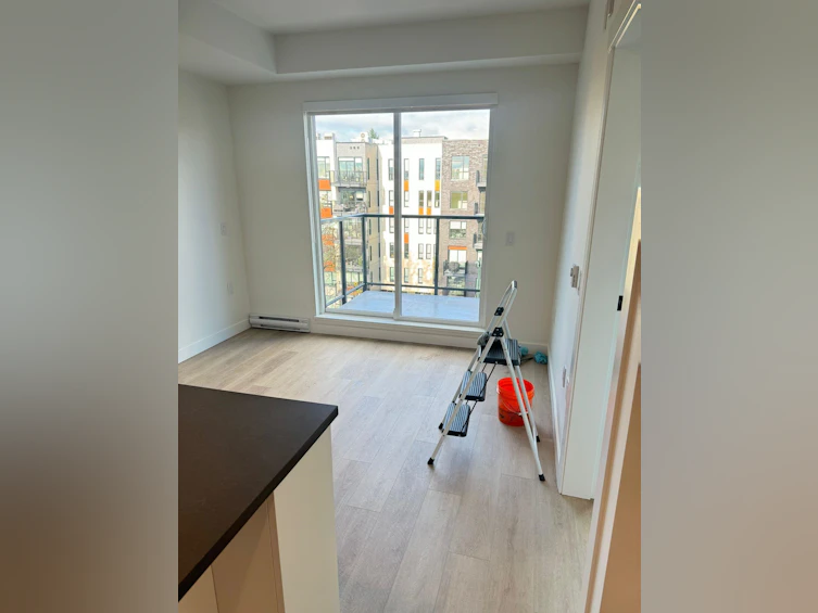 504-2268 E Broadway Street, Vancouver, BC, V5N 1W9 - 4