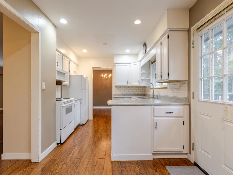 80 53a Street, Delta, BC, V4M 3C4 - 11
