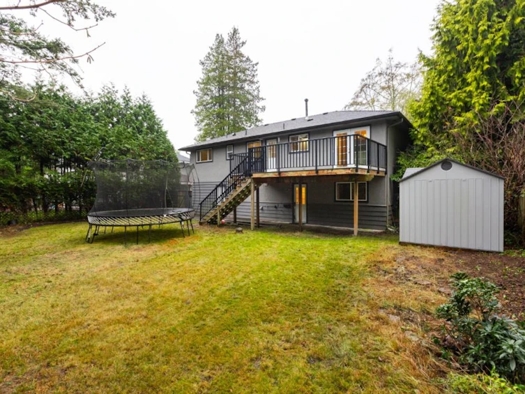 80 53a Street, Delta, BC, V4M 3C4 - 33