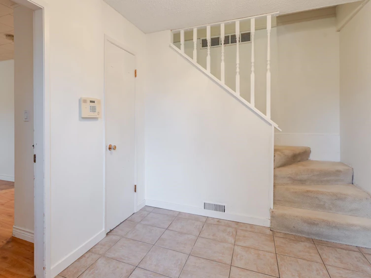 80 53a Street, Delta, BC, V4M 3C4 - 3