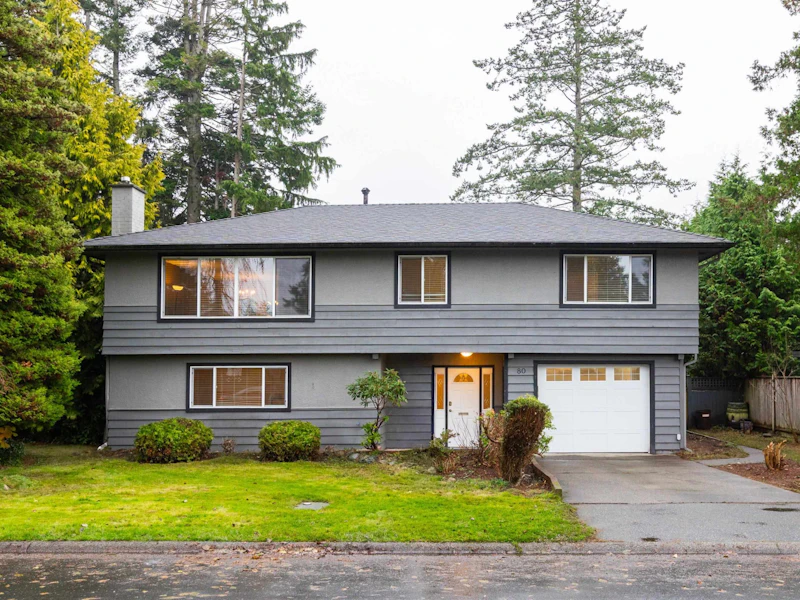 80 53a Street, Delta BC V4M 3C4