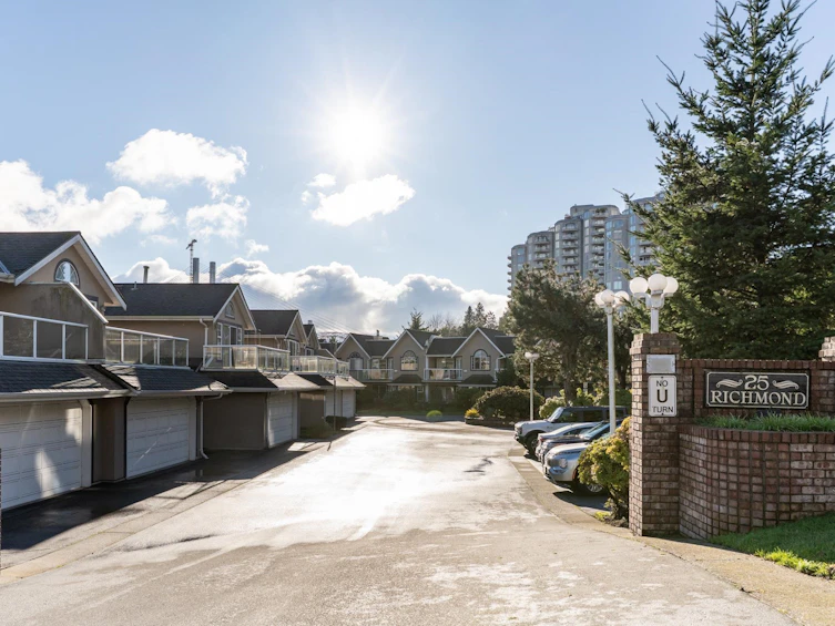 401-25 Richmond Street, New Westminster, BC, V3L 5P9 - 39