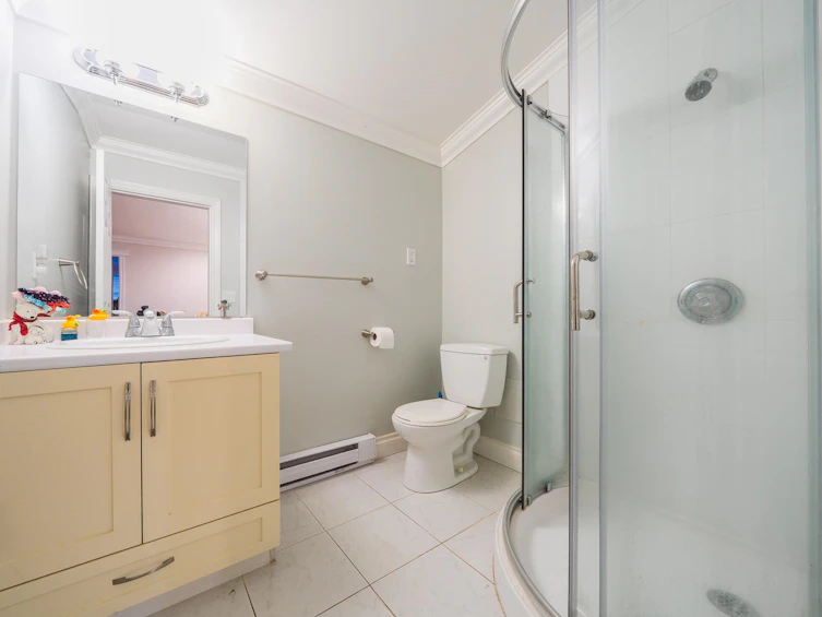 1949 134 Street, Surrey, BC, V4A 4C5 - 34