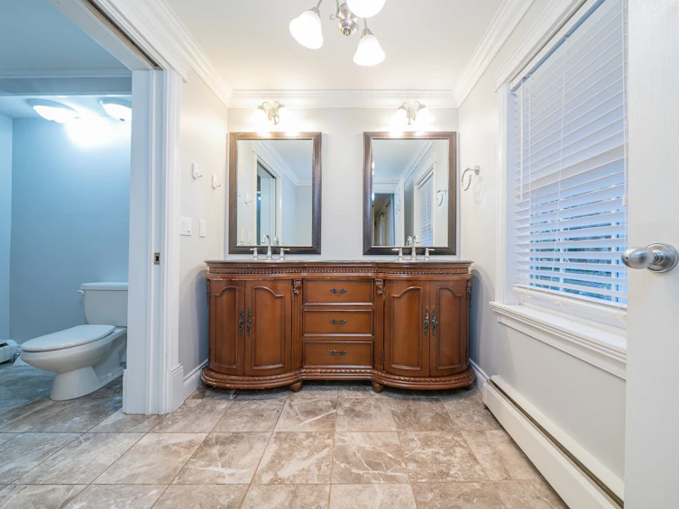 1949 134 Street, Surrey, BC, V4A 4C5 - 25