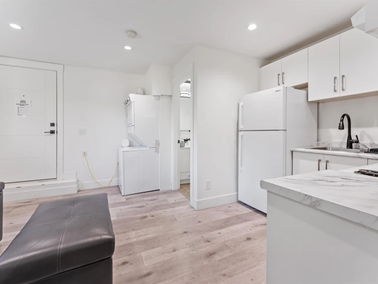 16620 18b Avenue, Surrey, BC, V3Z 1A2 - 29