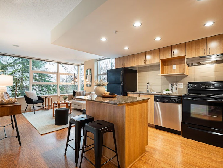 401-9262 University Crescent, Burnaby, BC, V5A 0A4 - 14