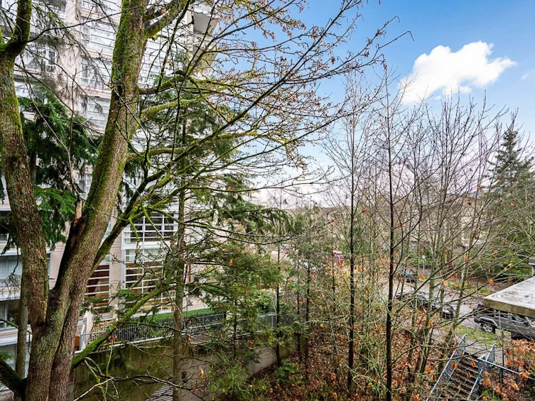 401-9262 University Crescent, Burnaby, BC, V5A 0A4 - 27