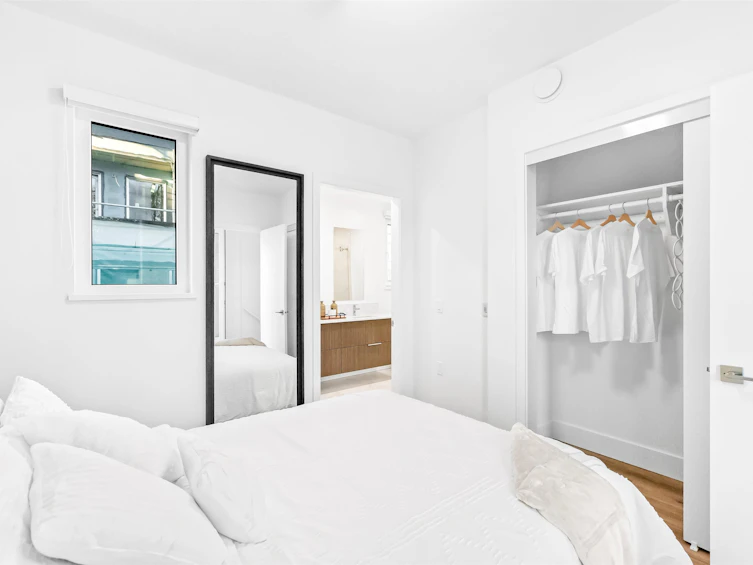131-2250 E 1st Avenue, Vancouver, BC, V5N 1B6 - 12