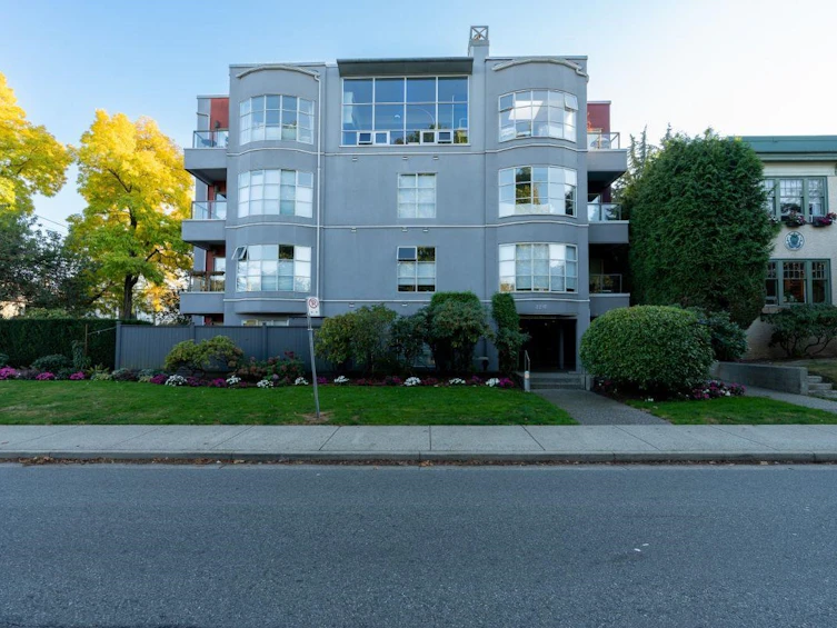 402-2216 W 3rd Avenue, Vancouver, BC, V6K 1L4 - 39