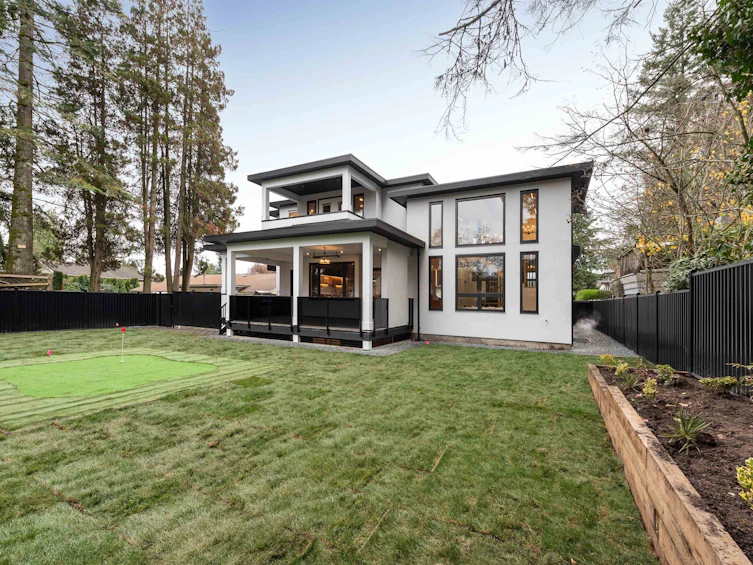 881 Porter Street, Coquitlam, BC, V3J 5B9 - 40