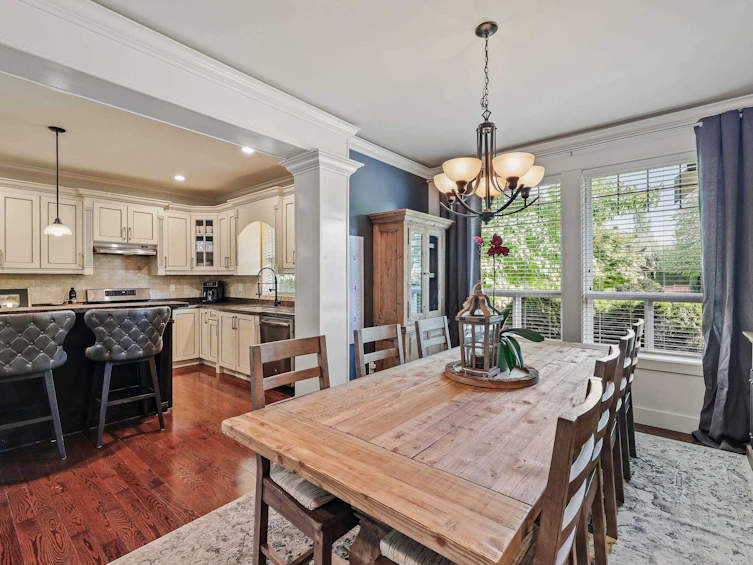 5017 223 Street, Langley, BC, V2Y 2V4 - 4