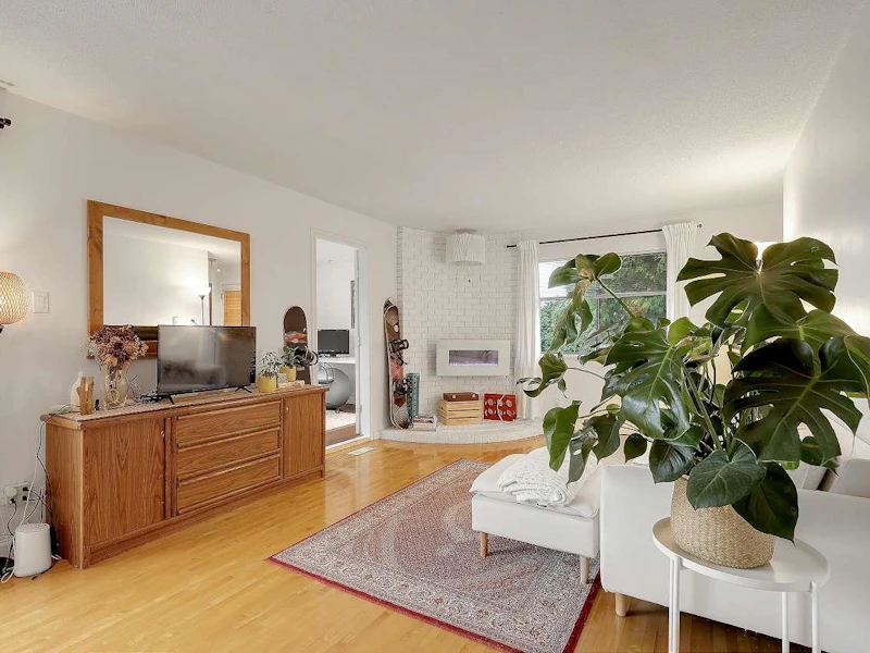 1479 Elinor Crescent, Port Coquitlam BC V3C 6M5
