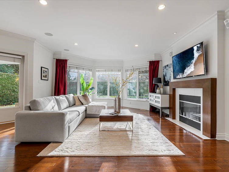 4683 Decourcy Court, West Vancouver, BC, V7W 3J5 - 8