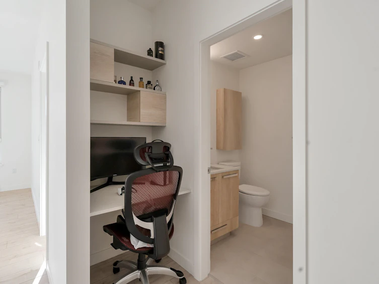 223-13788 76 Avenue, Surrey, BC, V3W 3V9 - 20