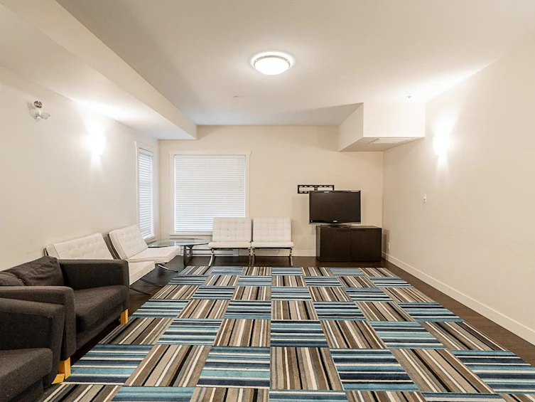 215-13468 King George Boulevard, Surrey, BC, V3T 0H5 - 25