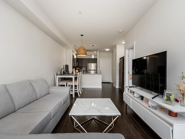 215-13468 King George Boulevard, Surrey, BC, V3T 0H5 - 12