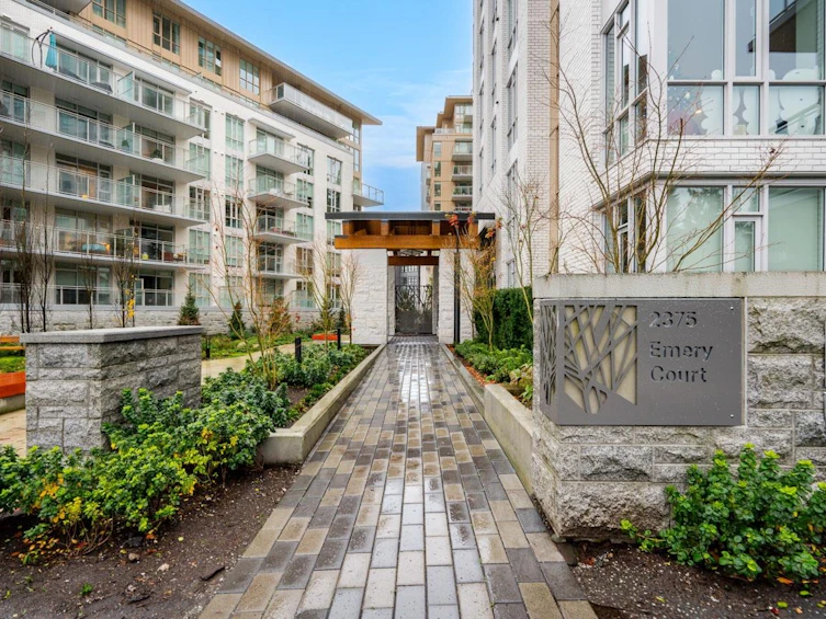 303-2375 Emery Court, North Vancouver, BC, V7J 0E8 - 37