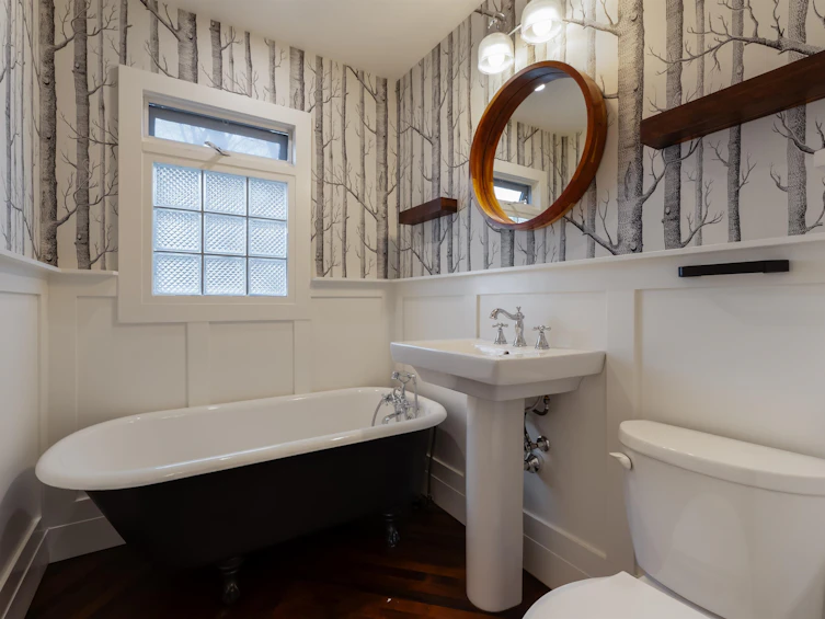 231 E 40th Avenue, Vancouver, BC, V5W 1L7 - 12
