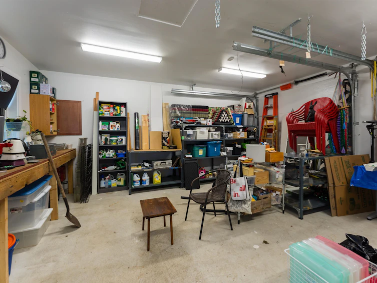 231 E 40th Avenue, Vancouver, BC, V5W 1L7 - 36