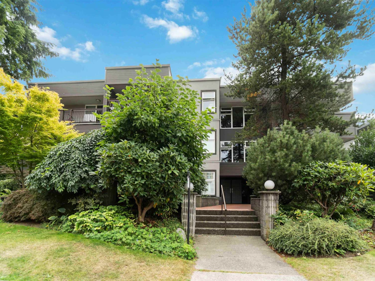 102-1352 W 10th Avenue, Vancouver, BC, V6H 1J6 - 2