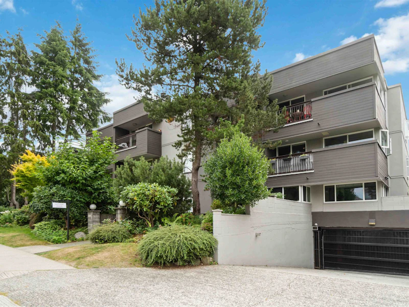 102 - 1352 W 10th Avenue, Vancouver BC V6H 1J6