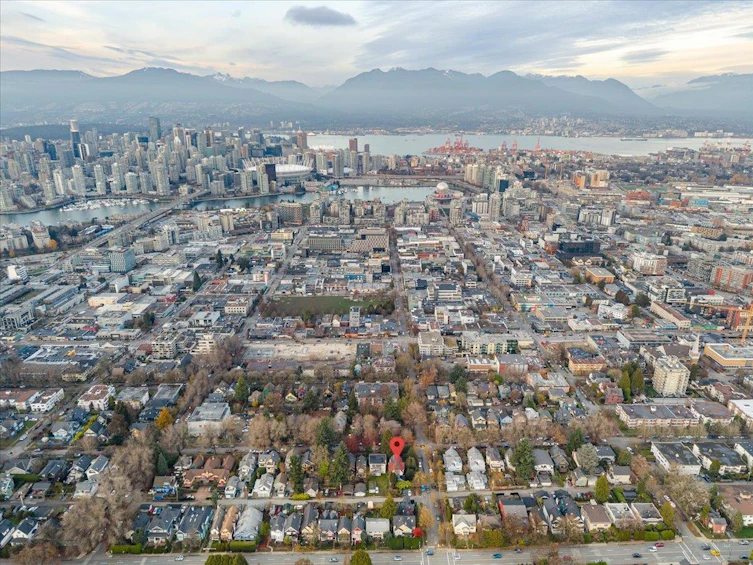 104 W 11th Avenue, Vancouver, BC, V5Y 1S7 - 10