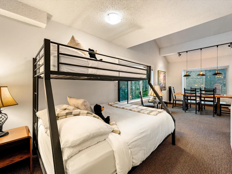 320-2021 Karen Crescent, Whistler, BC, V8E 0H1 - 14
