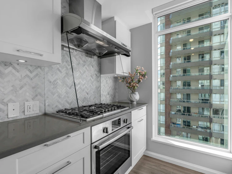 1102-520 Como Lake Avenue, Coquitlam, BC, V3J 0E8 - 16