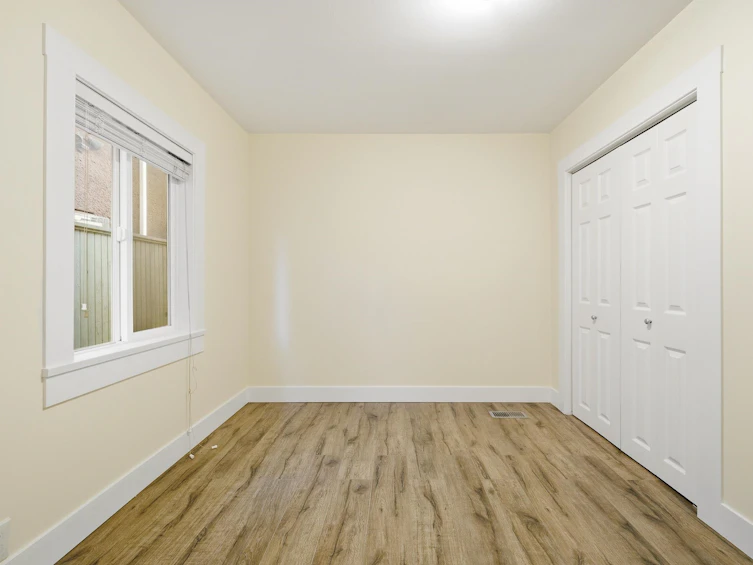 4533 Knight Street, Vancouver, BC, V5N 3M8 - 15