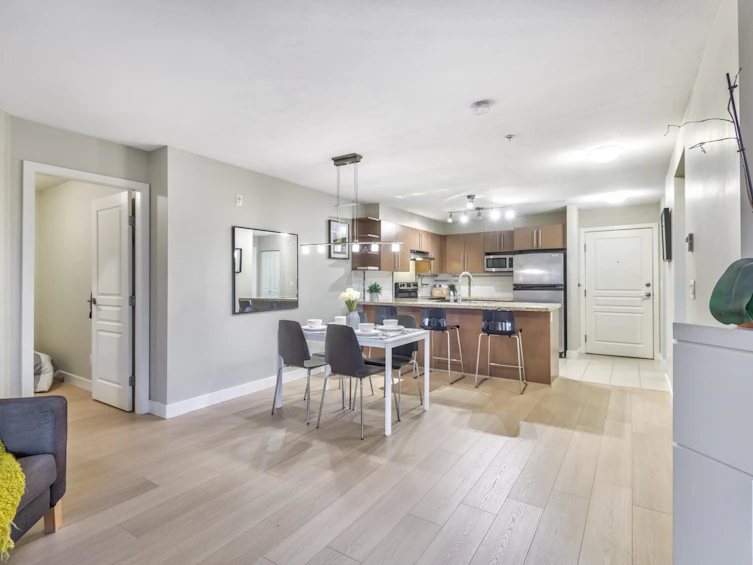 209-2088 Beta Avenue, Burnaby, BC, V5C 0C8 - 6