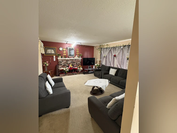 32469 Emerald Avenue, Abbotsford, BC, V2T 1B4 - 9