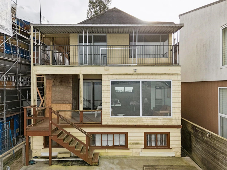 3243 Point Grey Road, Vancouver, BC, V6K 1B3 - 5