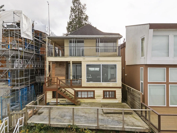 3243 Point Grey Road, Vancouver, BC, V6K 1B3 - 4