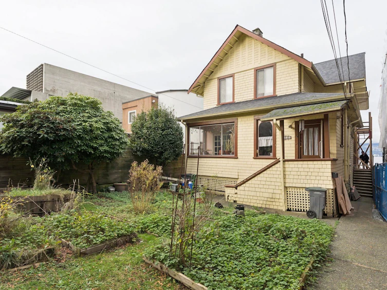 3243 Point Grey Road, Vancouver, BC, V6K 1B3 - 2