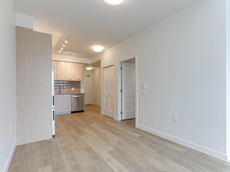 411-4933 Clarendon Street, Vancouver, BC, V5R 0J6 - 10
