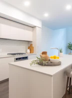 606 1504 Scott Cres
