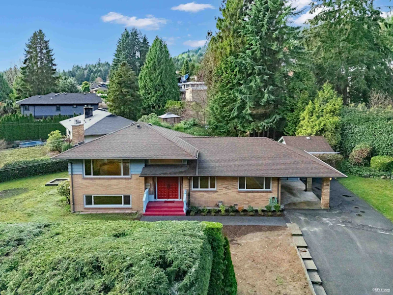 50 Glenmore Drive, West Vancouver BC V7S 1A7