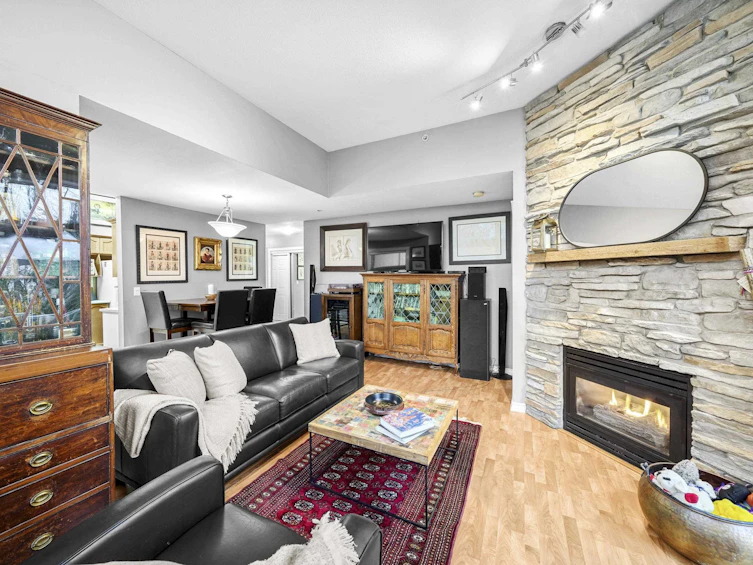 408-301 Maude Road, Port Moody, BC, V3H 5B1 - 3
