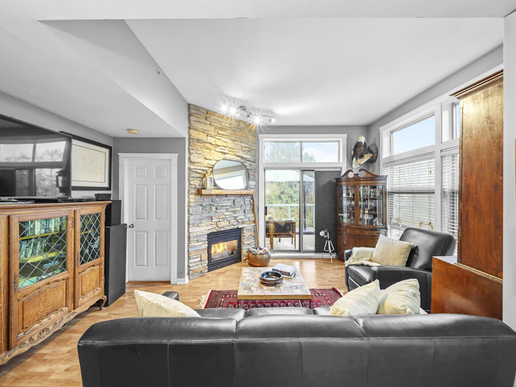 408-301 Maude Road, Port Moody, BC, V3H 5B1 - 2