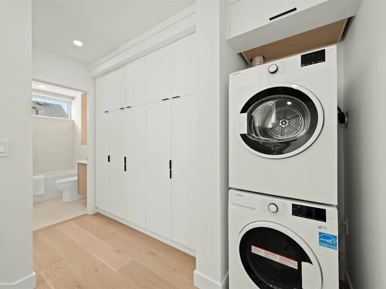 2412 Victoria Drive, Vancouver, BC, V5N 1T8 - 10