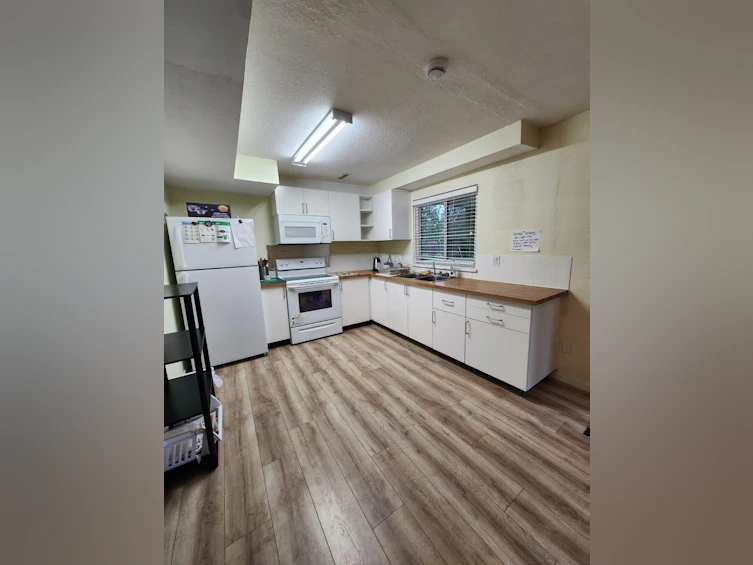 14145 101 Avenue, Surrey, BC, V3T 1L7 - 28