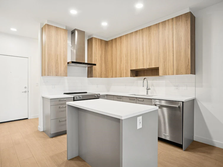 514-7588 16th Street, Burnaby, BC, V3N 0H8 - 15