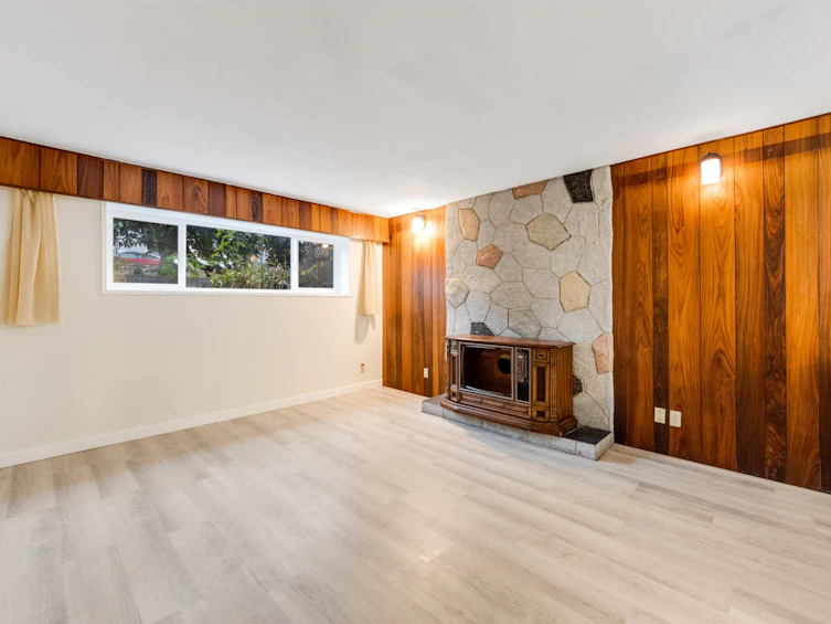 10 N Stratford Avenue, Burnaby, BC, V5B 1K9 - 22