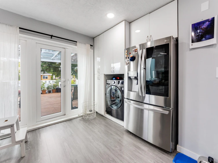 10 N Stratford Avenue, Burnaby, BC, V5B 1K9 - 10