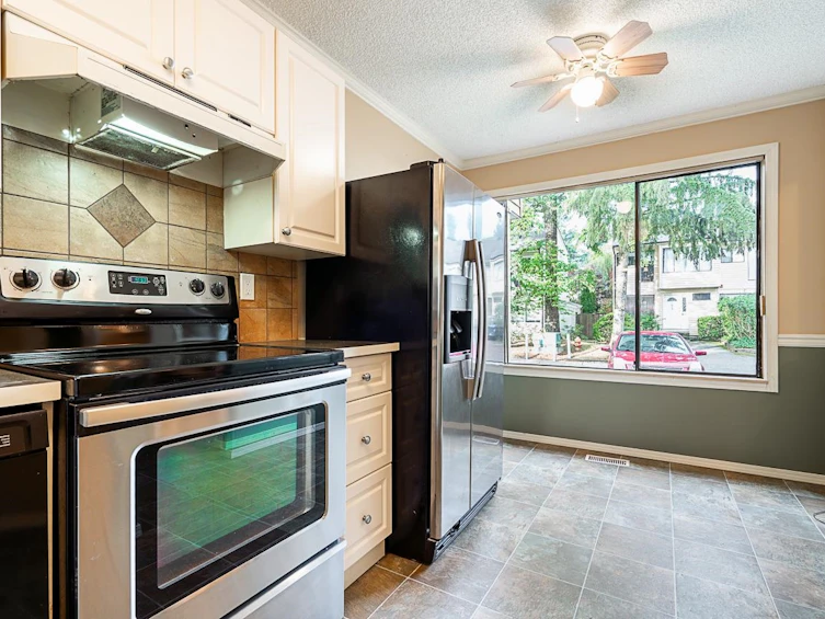 37-9348 128 Street, Surrey, BC, V3V 6A4 - 10