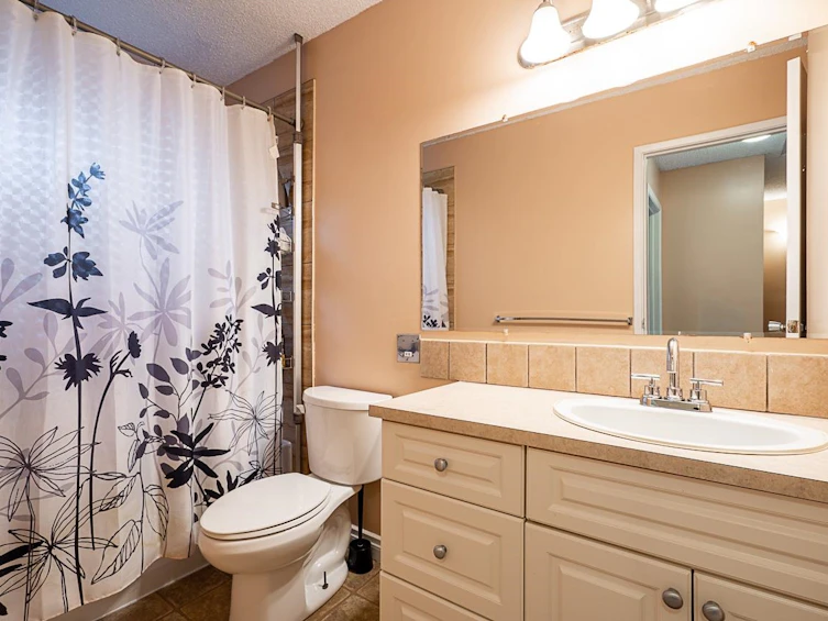 37-9348 128 Street, Surrey, BC, V3V 6A4 - 22