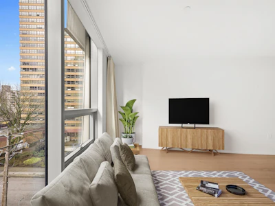 601-1568 Alberni Street - 4
