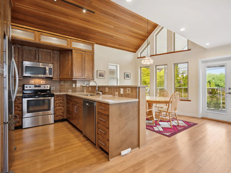 4394 W River Road, Delta, BC, V4K 1S2 - 8