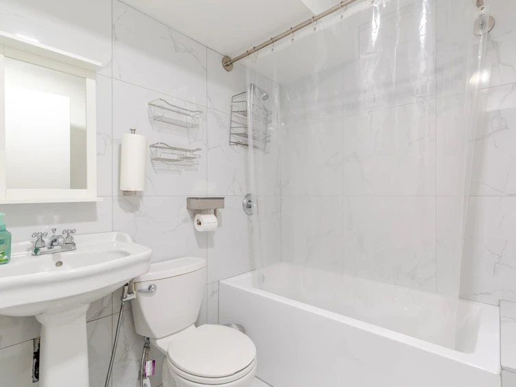 18452 66 Avenue, Surrey, BC, V3S 8V6 - 33
